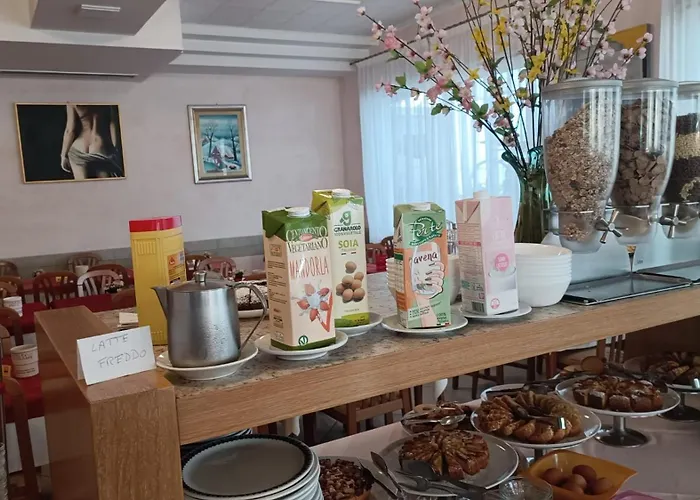 Hotel Desiree Cesenatico
